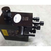 Насос ручной опрокидывания кабины FAW J6 3250,3310  TiggerPart-0812